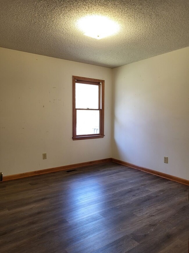 Building Photo - 3 bedroom home in Lincolnton