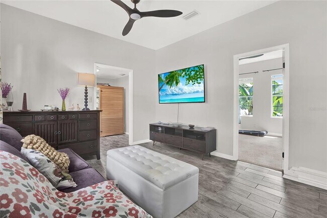 Building Photo - 4110 N Central Ave