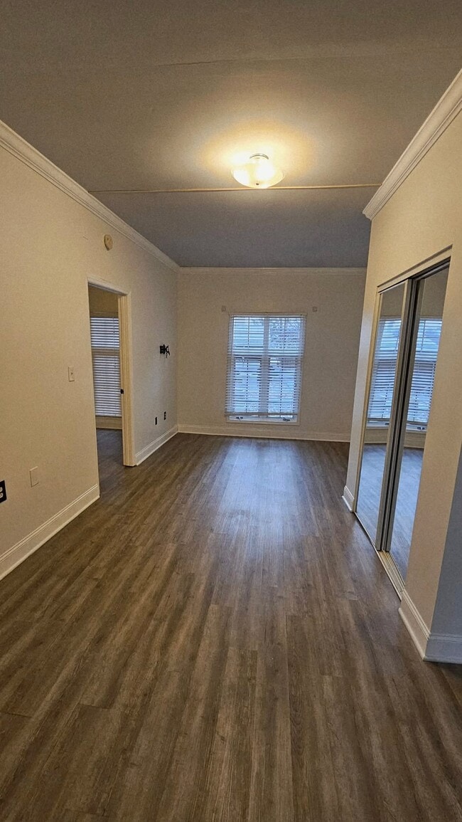 Building Photo - 7201 Cedarfield Rd