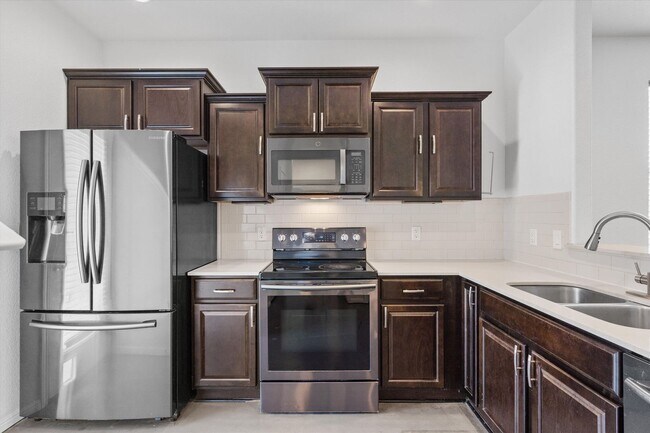 Building Photo - 5804 Loblolly Ln