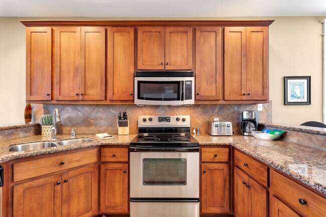 Building Photo - 17608 Border St