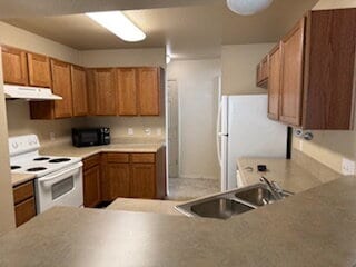 Building Photo - Parkside property for RENT