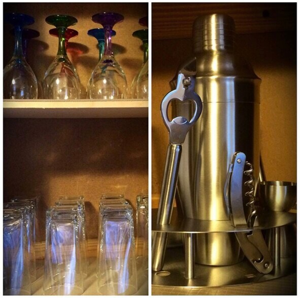 Fully stocked kitchen - 1709 Villa Pl