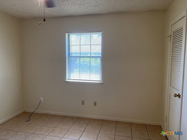 Building Photo - 111 Nancy Dr