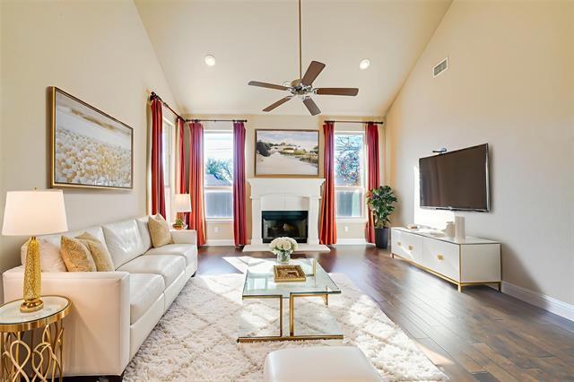 Building Photo - 6844 Westbury Dr