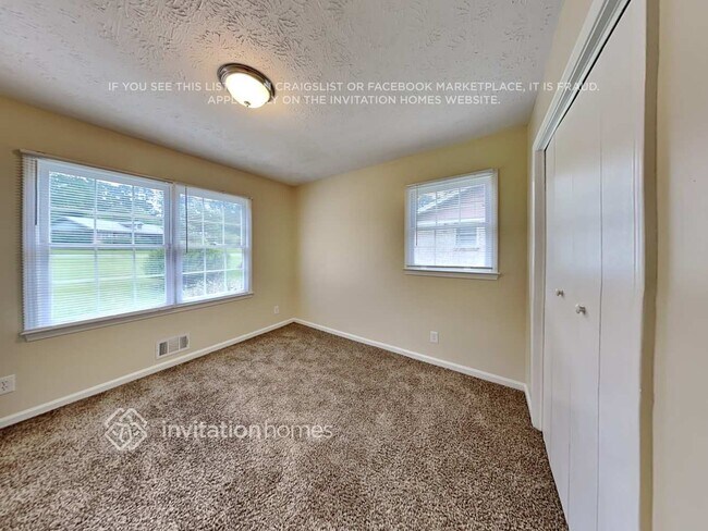 Building Photo - 5295 Corinth Cir