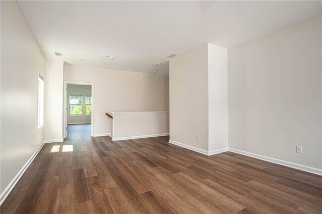Building Photo - 138 Avery Lndg Wy