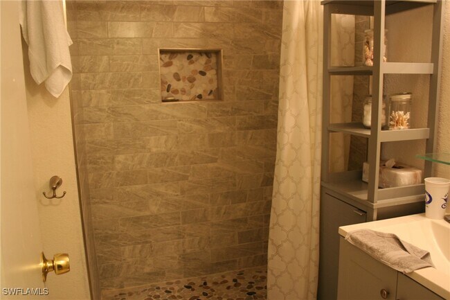 Building Photo - 12591 Equestrian Cir