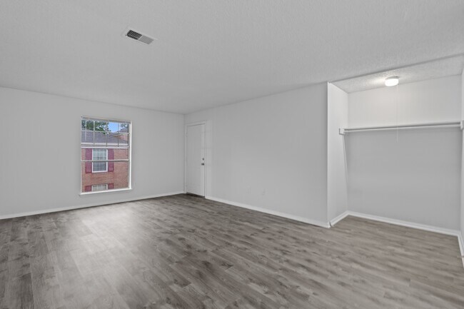 Building Photo - 3630 Ranch Rd