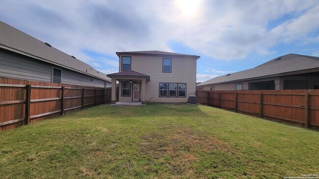 Building Photo - 2037 Brandywine Dr