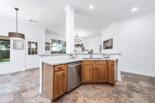 Building Photo - 13415 Anderwoods Ct