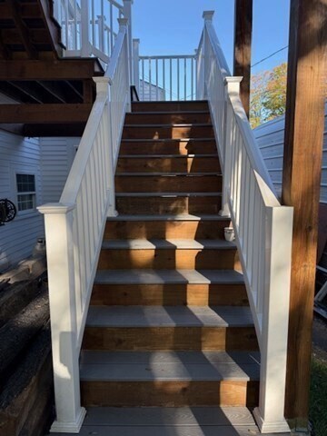 Building Photo - 244 Main St