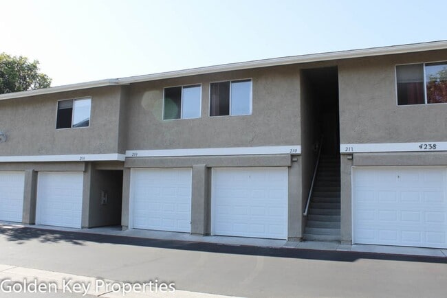 Building Photo - Beautiful upgraded 2BR condo in the Quail ...