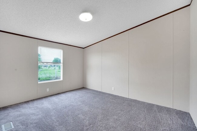 Building Photo - 110 Private Rd