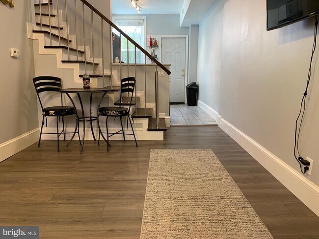 Building Photo - 1813 Wiltberger St NW