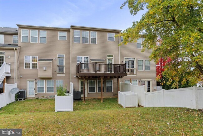 Building Photo - 15 Tidewater Terrace