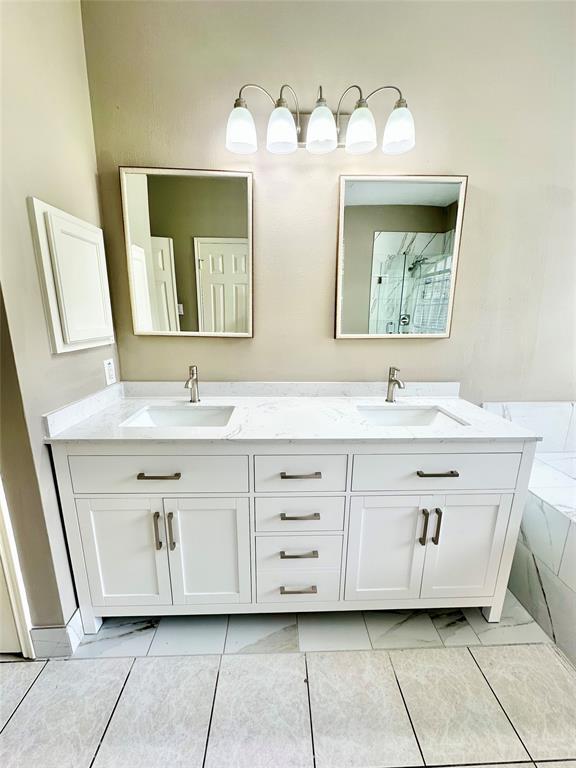 Building Photo - 14503 Redwood Bend Trail
