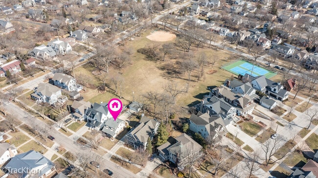 Building Photo - 5313 Lyman Ave