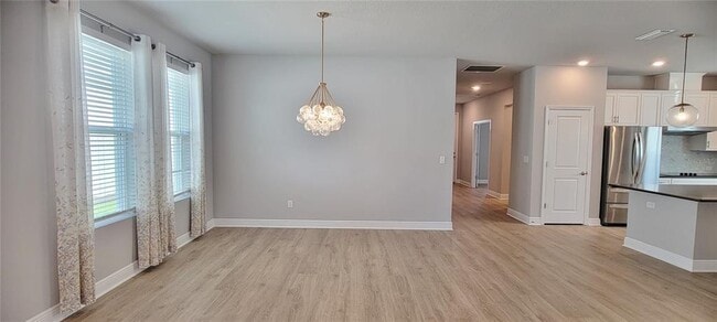 Building Photo - 28564 Sweet Persimmon Dr