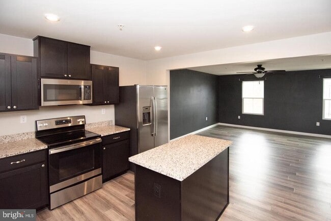 Building Photo - 110 Nelson Ln