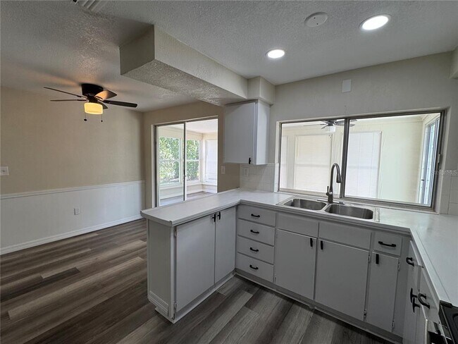 Building Photo - 3708 Winder Dr