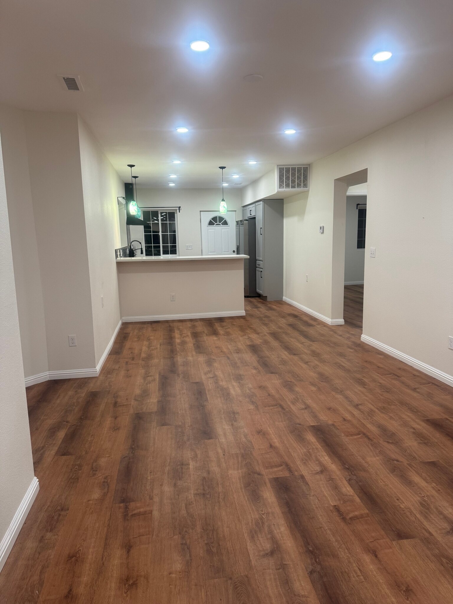 Building Photo - 675 25th St