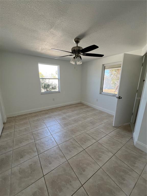 Building Photo - 449 Skylark Ln NW