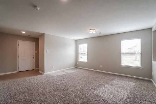 Building Photo - 14315 Cedar Pine Ct