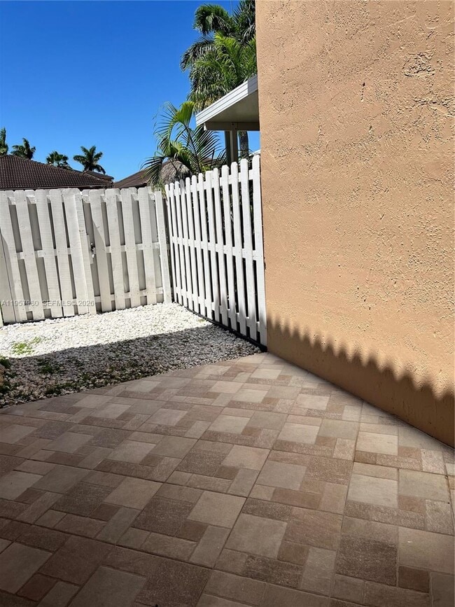 Building Photo - 3810 SW 153rd Pl