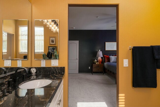 Building Photo - 2090 Savanna Way