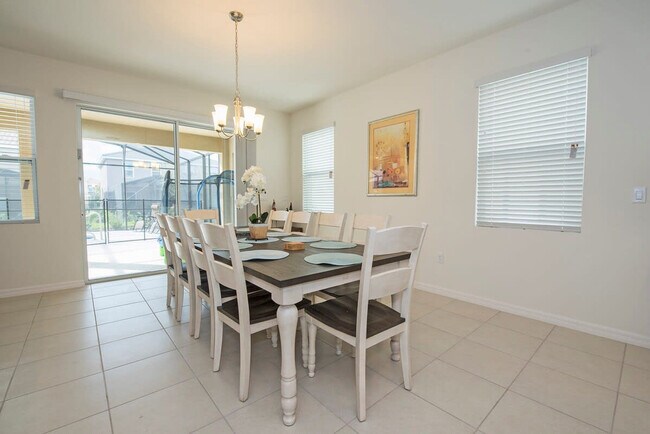 Building Photo - 5277 Oakbourne Ave