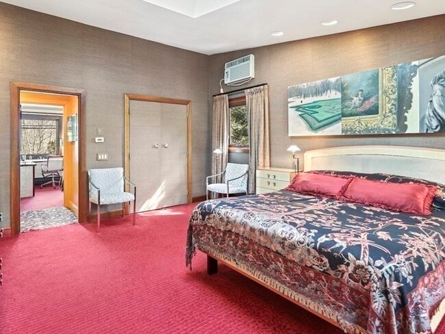 Building Photo - 38 Cumberland Ave