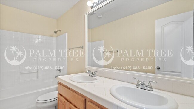 Building Photo - 807 Via Bahia
