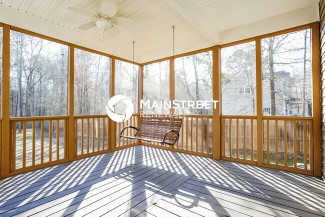 Building Photo - 3 Bedroom Pet-Friendly Home in Wendell, NC with Main Street Renewal