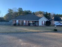 Building Photo - 4300 Blaine Cir