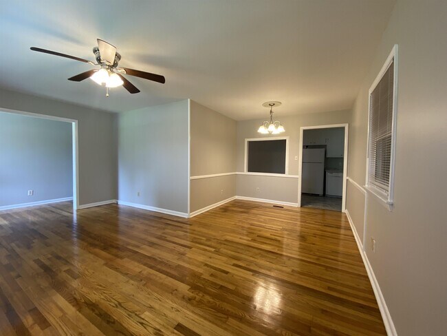 Building Photo - 5421 Silver Pine Ct