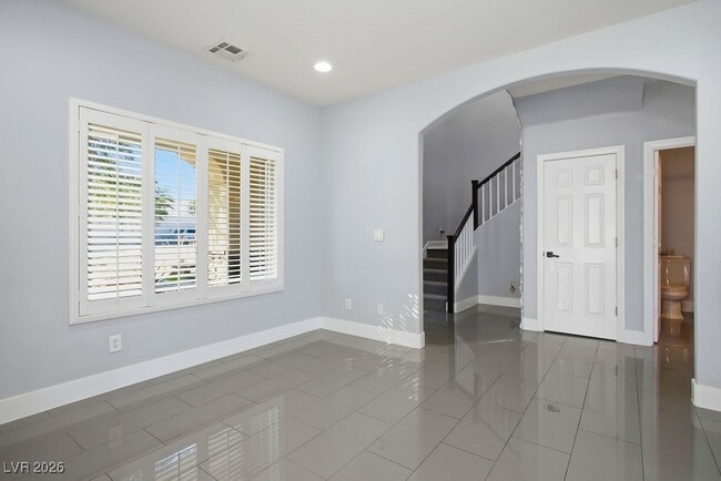 Building Photo - 5130 Amanda Ln