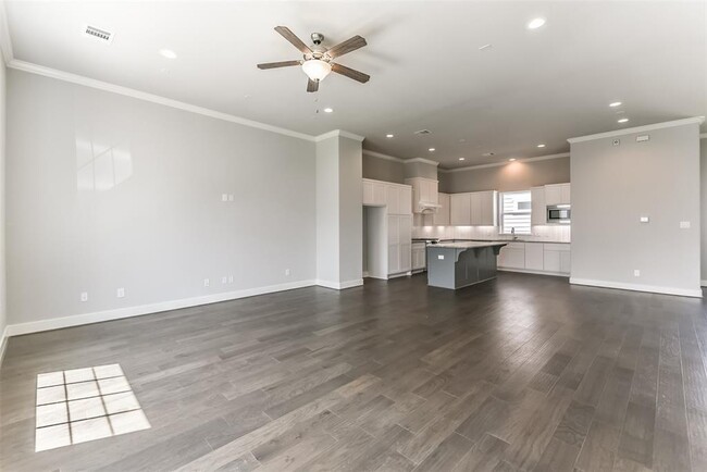 Building Photo - 10922 Brookeshire Chase Ln