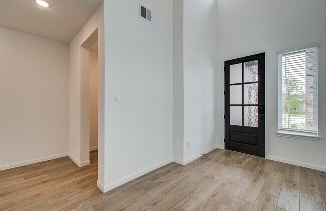 Building Photo - 7231 Yarrow Blossom Ct