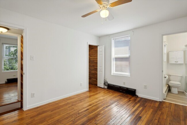 Building Photo - 1212 Day St