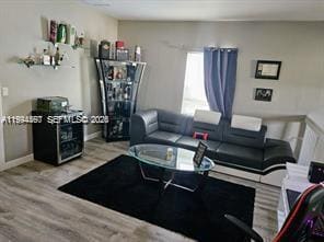 Building Photo - 165 NE 32nd Terrace