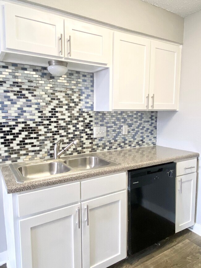 Interior Photo - South Shore