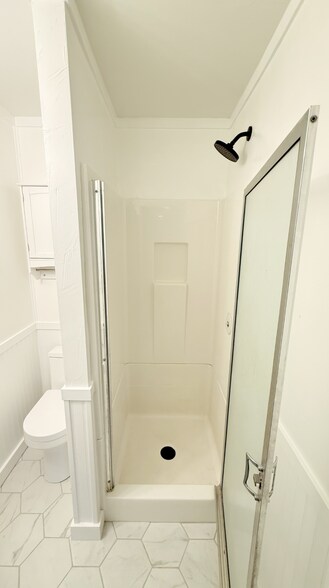 Building Photo - 1069 N 1st St