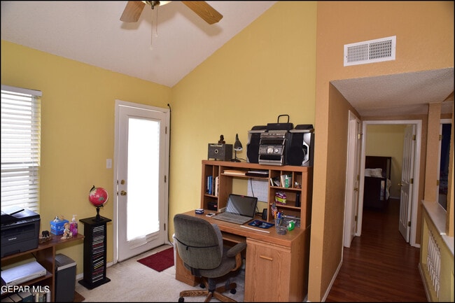 Building Photo - 1316 Black Ridge Dr