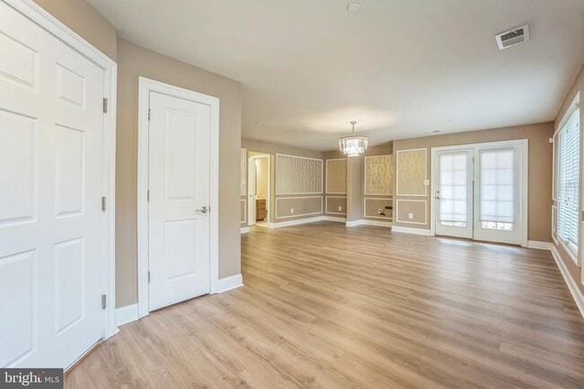 Building Photo - 7000 Eastern Red Cedar Ln