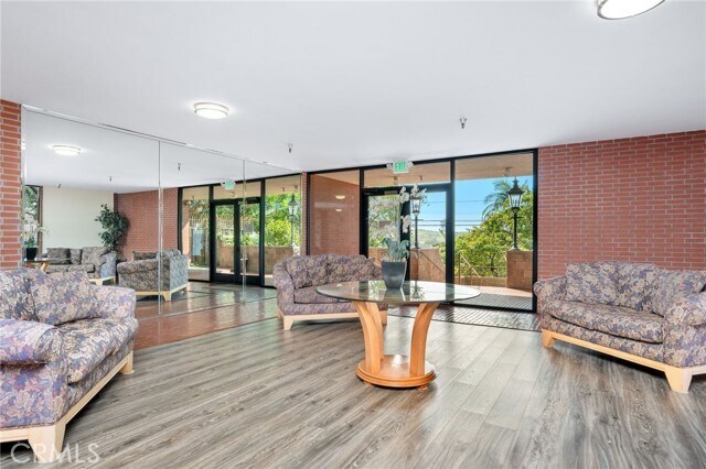 Building Photo - 8828 Pershing Dr