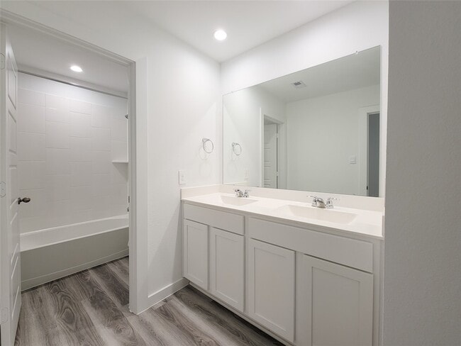 Building Photo - 13444 Sombrero Cay Dr
