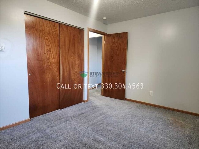 Building Photo - 7270 Stuhldreher St NW