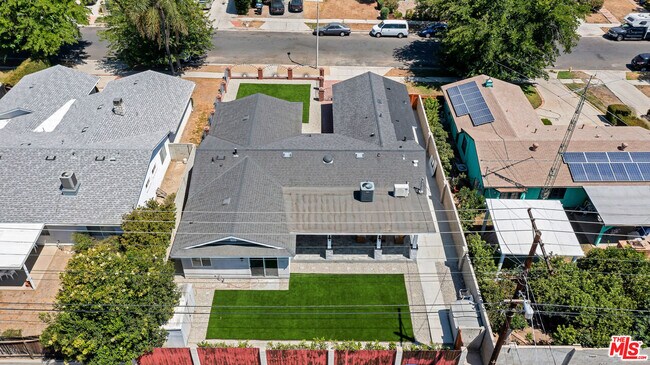 Building Photo - 24114 Gilmore St