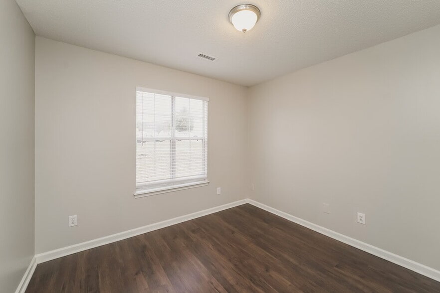 Building Photo - 9225 Merlot Ln